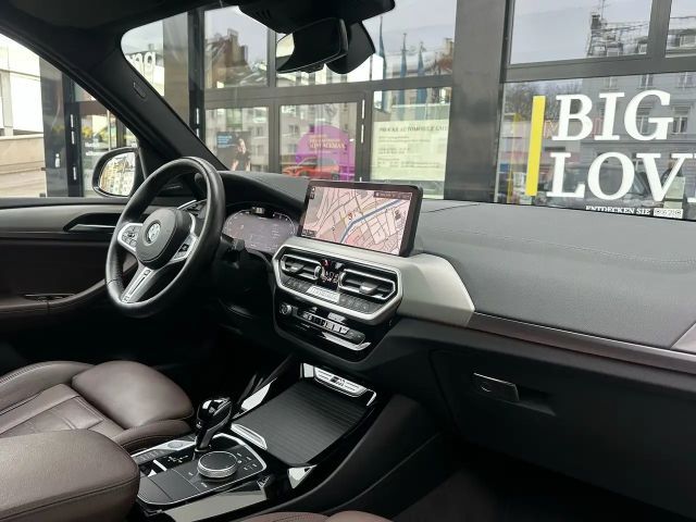 BMW X3 40d DA Prof PA+ HuD Laser HK Pano AHK 20" LMR