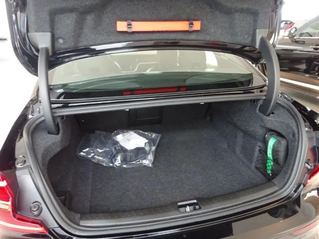 Volvo S60 AWD Dark Recharge Ultimate