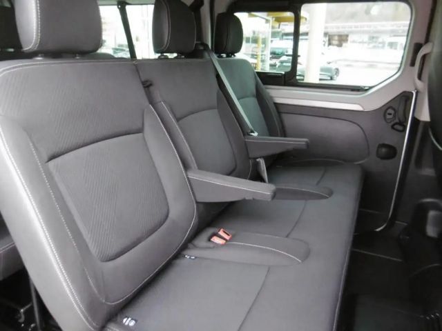 Renault Trafic Evolution Grand