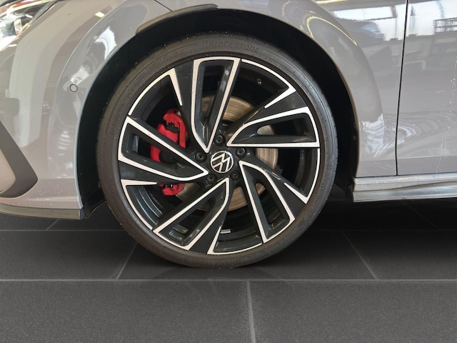 Volkswagen Golf DSG GTI Golf VIII IQ.Drive