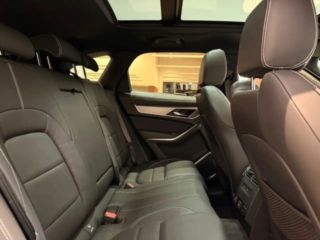 Jaguar F-Pace D300 R-Dynamic