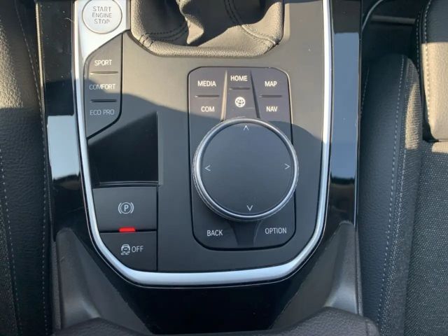 BMW 116 116i Sedan Sport Line