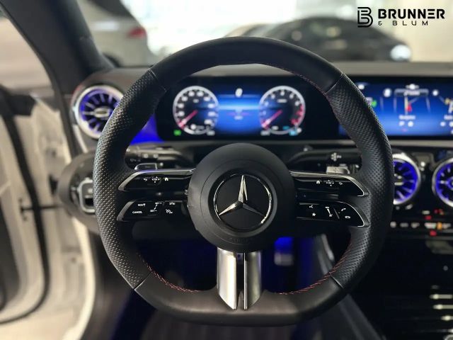 Mercedes-Benz CLA 250 4MATIC AMG Line