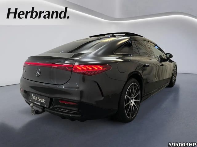 Mercedes-Benz EQS AMG Line Sedan