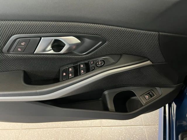 BMW 320 320d Touring xDrive