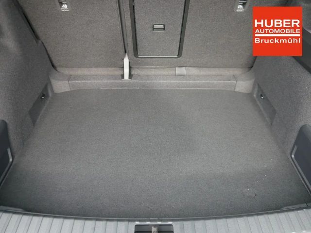 Skoda Karoq Selection