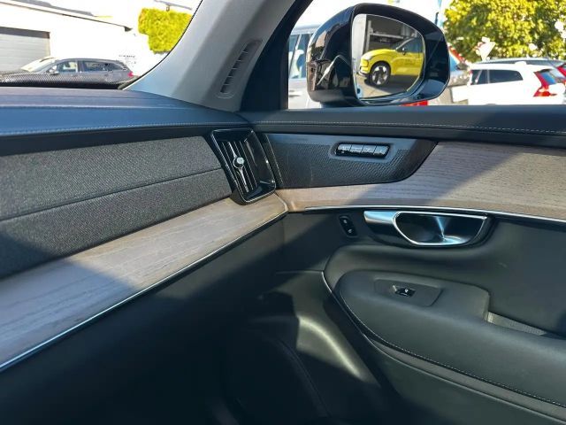 Volvo XC90 Dark Plus T8