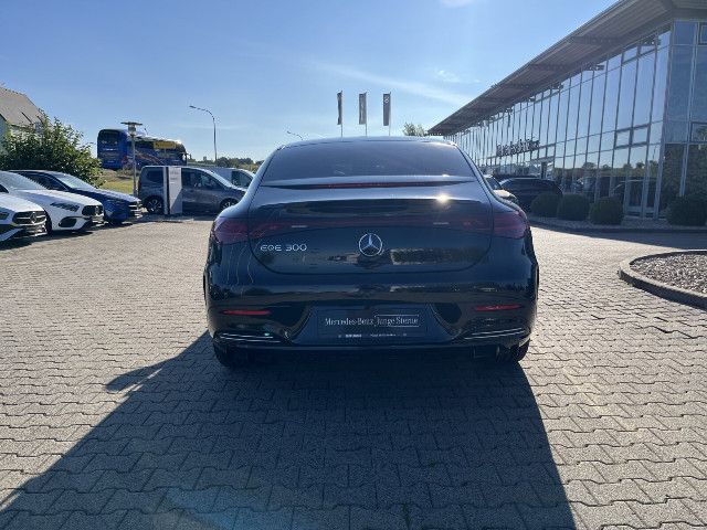 Mercedes-Benz EQE 300 Sedan