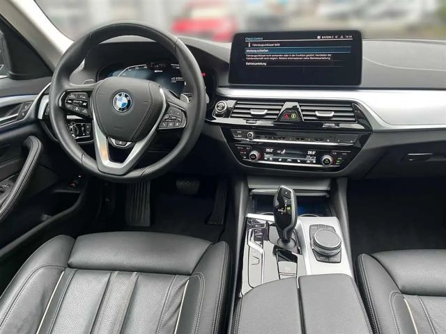 BMW 530 530e Touring xDrive