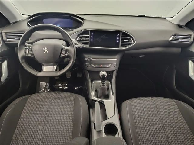 Peugeot 308 PureTech Style