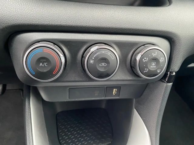 Toyota Yaris 1.0 VVT-i Comfort Hatchback