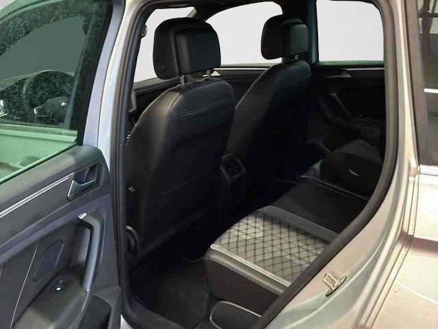 Volkswagen Tiguan 1.5 TSI DSG R-Line