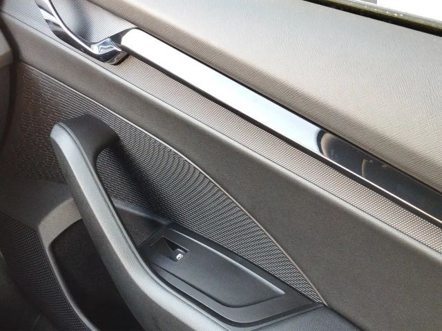 Skoda Octavia 1.5 TSI Ambition Combi