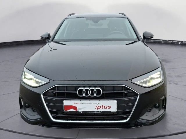 Audi A4 40 TFSI Business S-Tronic