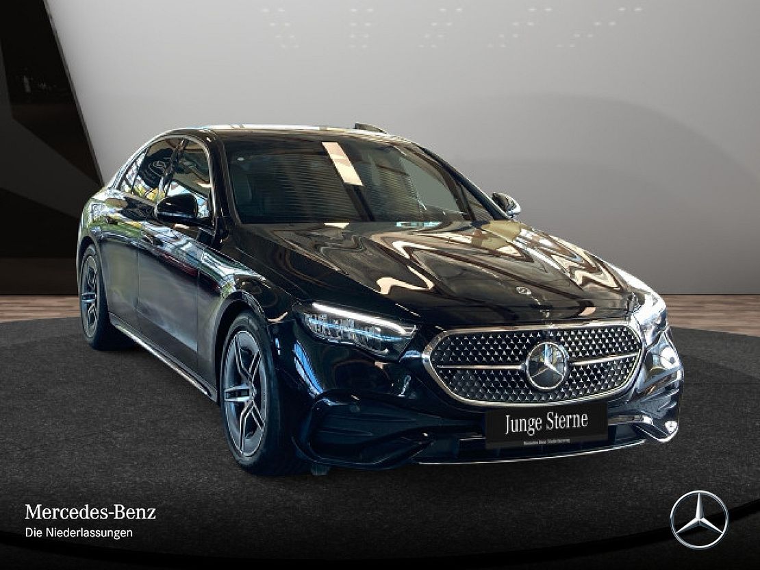 Mercedes-Benz E 200 Sedan