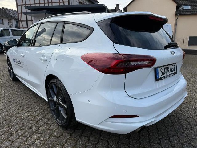 Ford Focus ST Line