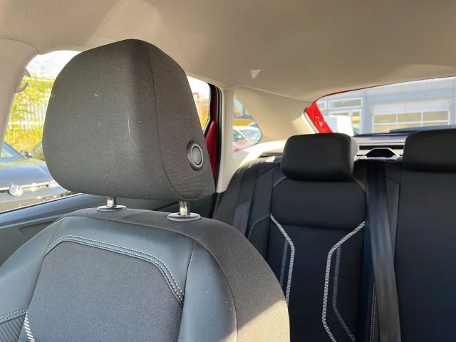 Volkswagen Taigo 1.5 TSI DSG Style