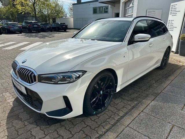 BMW 320 320d M-Sport Touring