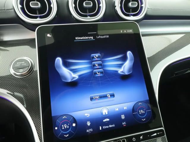 Mercedes-Benz C 220 AMG Line C 220 d Sedan