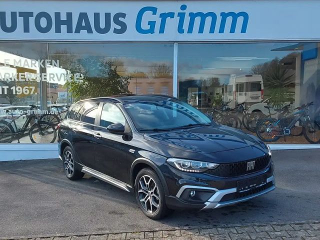 Fiat Tipo Cross Station wagon