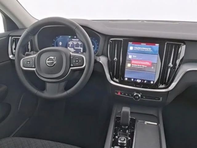 Volvo V60 Core