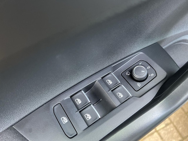 Volkswagen Taigo 1.0 TSI DSG Move