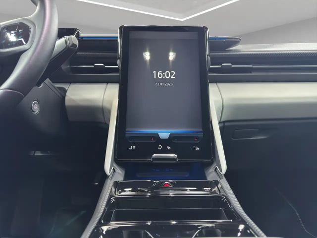 Ford Explorer Premium RWD