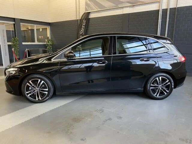 Mercedes-Benz B 180 Progressive