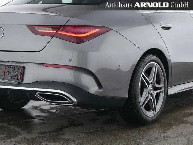 Mercedes-Benz CLA 200 AMG Line Coupé