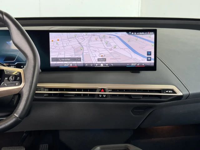 BMW iX xDrive50