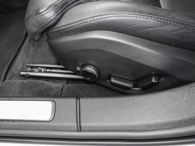 Volvo V60 Cross Country AWD Plus