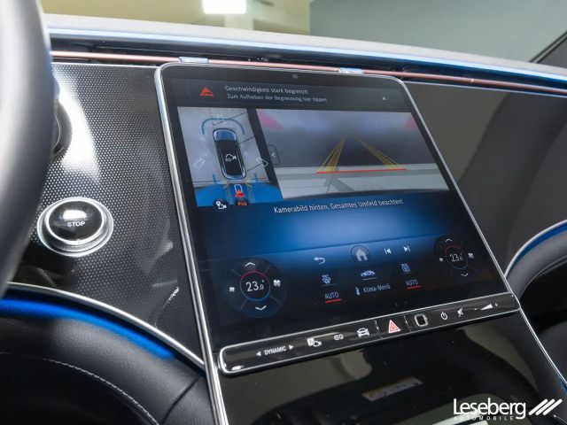 Mercedes-Benz EQE 300 Sedan