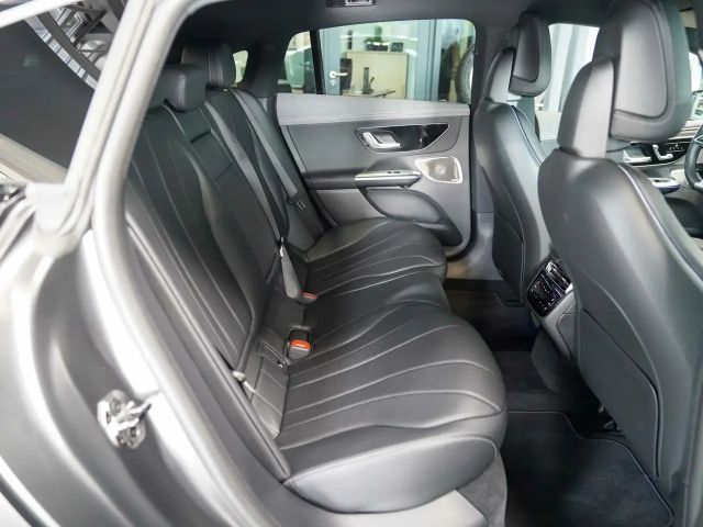 Mercedes-Benz EQE 300 AMG Line Sedan