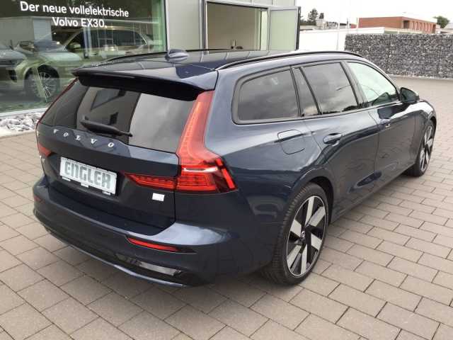 Volvo V60 AWD Dark Plus T6