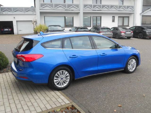 Ford Focus Titanium