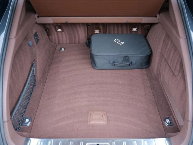 Porsche Panamera 4 E-Hybrid