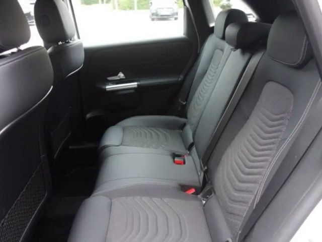 Mercedes-Benz B 200 Progressive