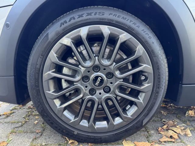 MINI Cooper Classic Trim LED HuD LenkradHzg RFK DA