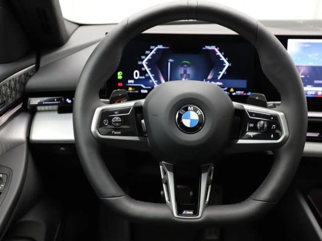 BMW 540 540XDRIVE - FROZEN GREY - MEGA