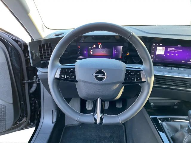 Opel Astra 1.2 Turbo Enjoy Sports Tourer Turbo