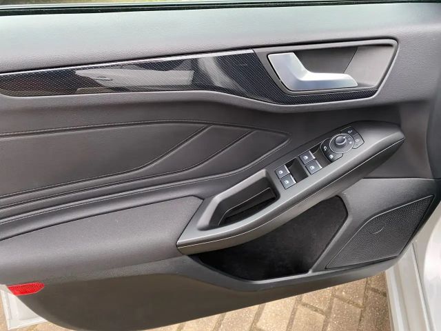 Ford Focus ST Line Wagon