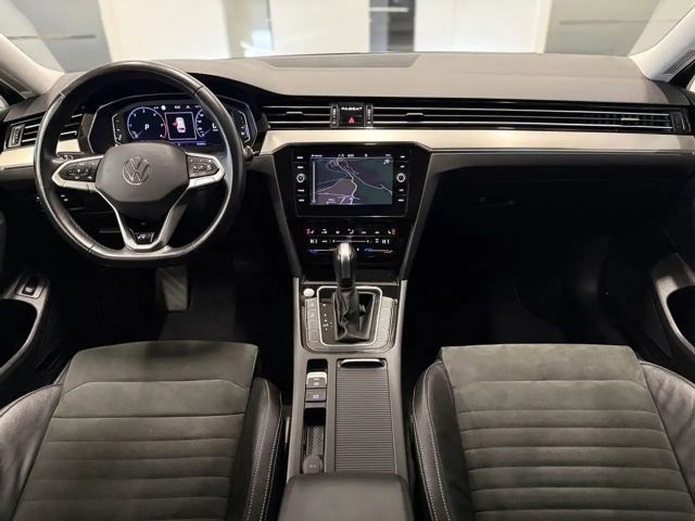 Volkswagen Passat 4Motion R-Line