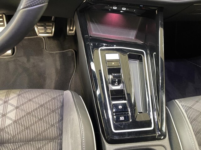 Volkswagen Golf 1.5 eTSI Golf VIII