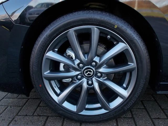 Mazda 3 Exclusive-line