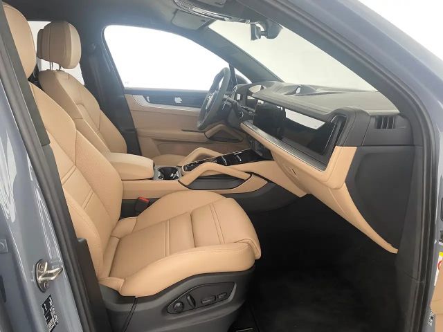 Porsche Cayenne E-Hybrid Turbo