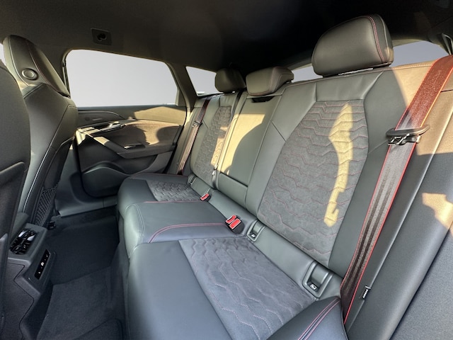 Audi A6 e-tron Avant Quattro