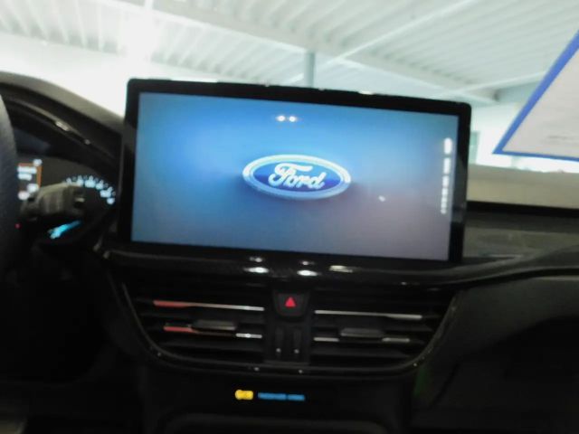 Ford Focus ST Line Wagon