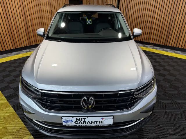 Volkswagen Tiguan DSG Life