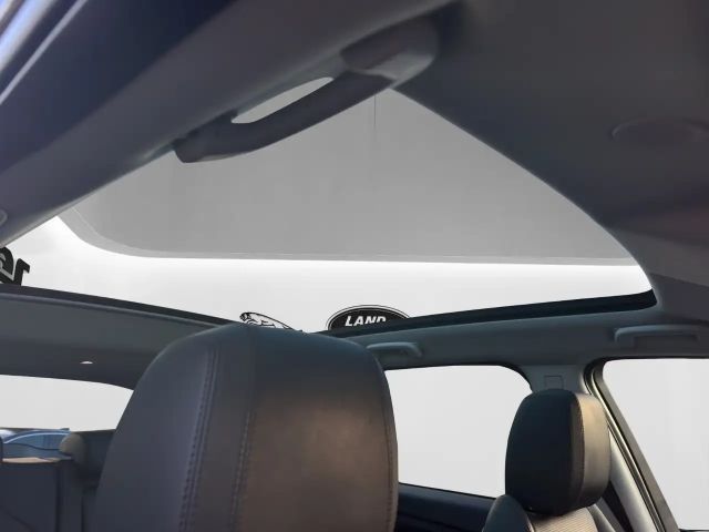 Land Rover Discovery Sport Black Pack P250