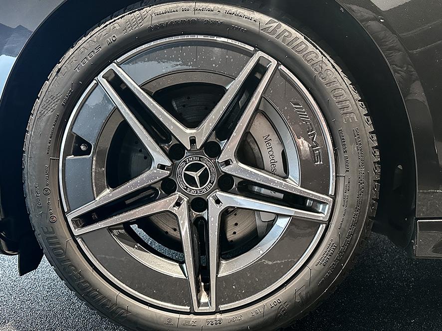 Mercedes-Benz C 200 AMG Line Sedan